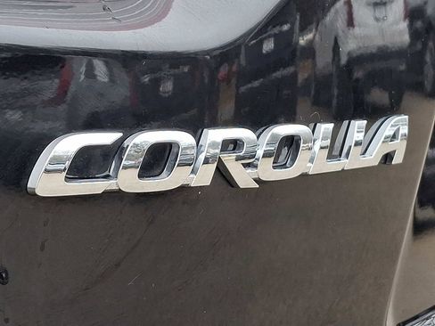 Used 2025 Toyota Corolla LE image 35