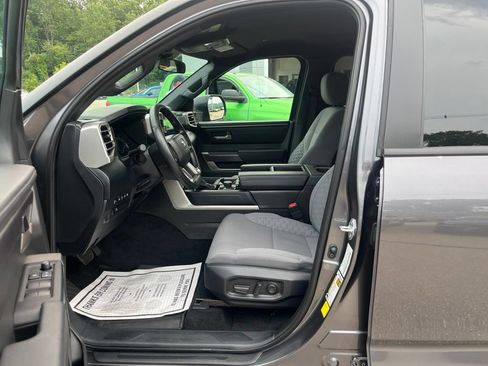 Used 2025 Toyota Tundra SR5 AWD/4WD image 7