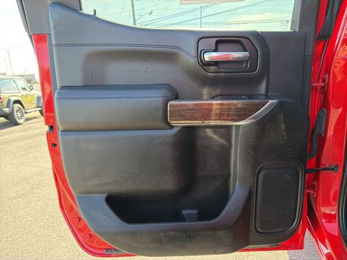 Used 2020 Chevrolet Silverado 1500 RST w/ Texas Edition image 22