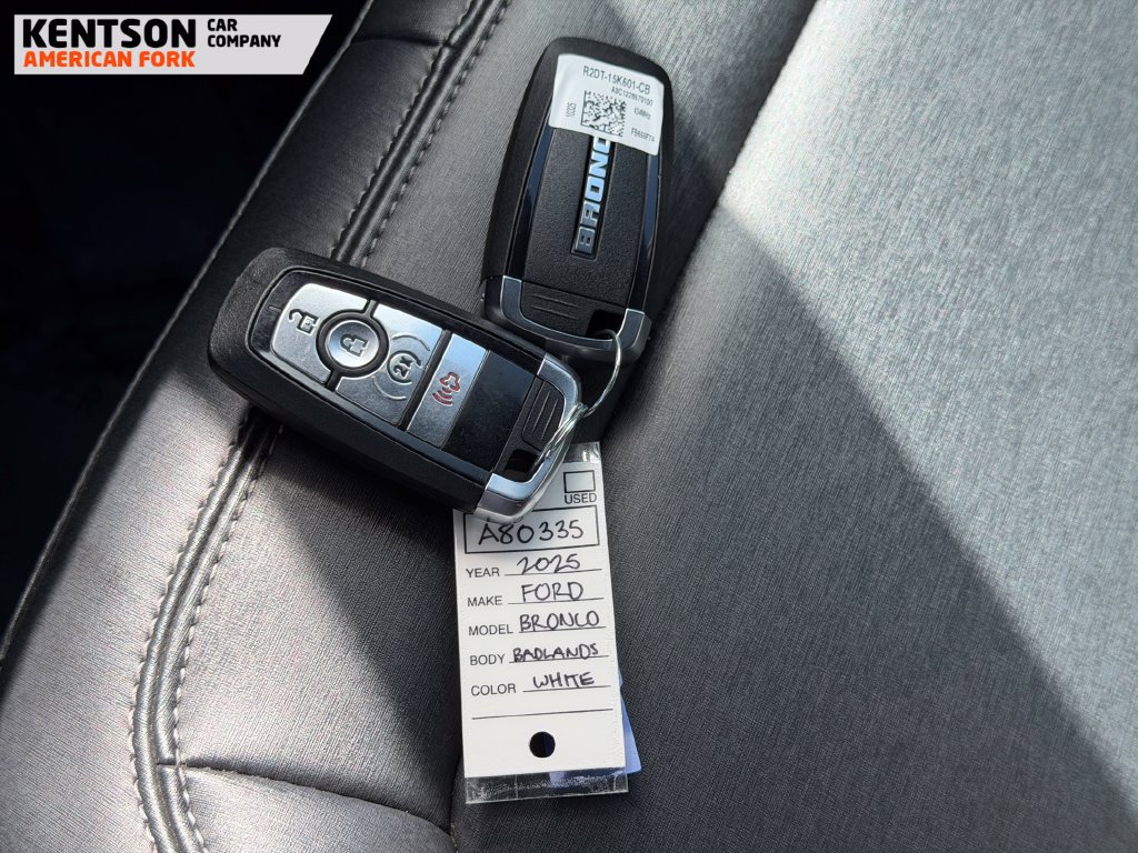 Used 2025 Ford Bronco Badlands AWD/4WD image 36