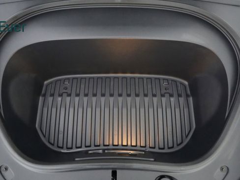 Used 2025 Tesla Model 3 Long Range RWD image 28