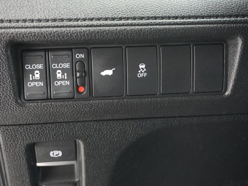 Used 2025 Honda Odyssey Sport-L image 20