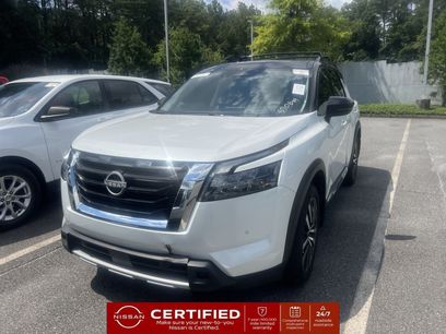 Certified 2025 Nissan Pathfinder Platinum