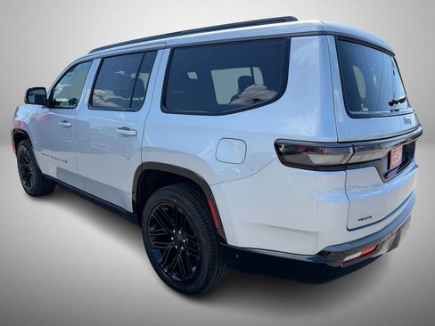 New 2026 Jeep Grand Wagoneer Limited AWD/4WD image 4