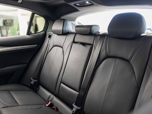 New 2025 Alfa Romeo Stelvio Sprint image 33