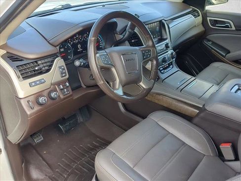 Used 2018 GMC Yukon XL Denali w/ Open Road Package image 10