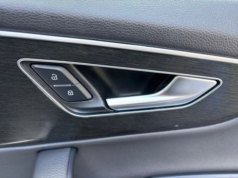 Used 2021 Audi Q7 3.0T Premium Plus w/ Premium Plus Package image 70