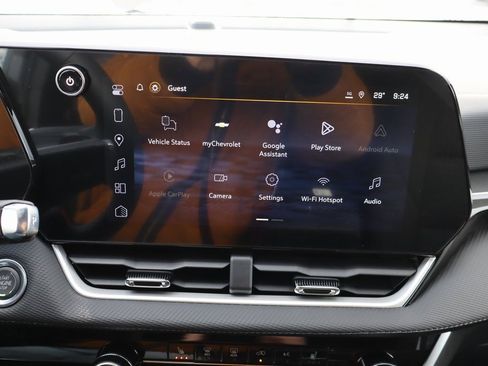 New 2026 Chevrolet Equinox LT w/ Safety and Technology Package image 11