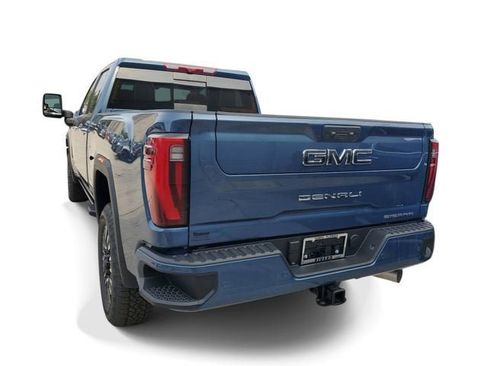 New 2026 GMC Sierra 3500 Denali Ultimate AWD/4WD image 4