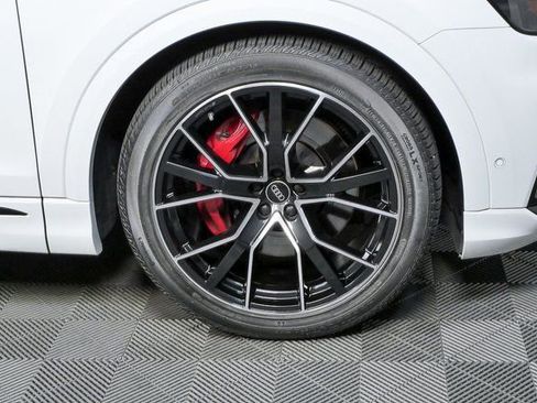 Used 2023 Audi SQ8 Prestige w/ Prestige Package image 39