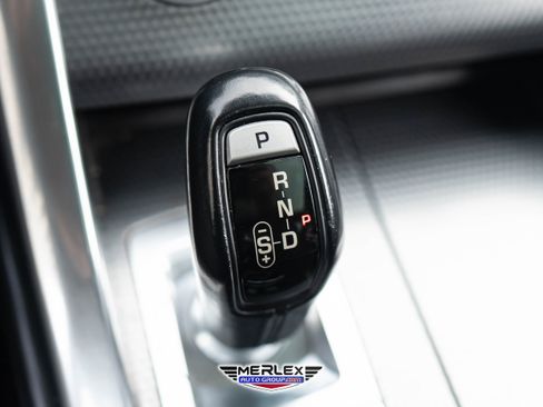 Used 2017 Land Rover Range Rover Sport SVR image 36