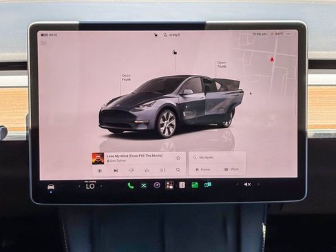 Used 2023 Tesla Model Y 2WD image 16