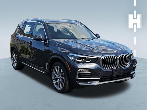 Used 2021 BMW X5 xDrive40i w/ Parking Assistance Package AWD/4WD image 1