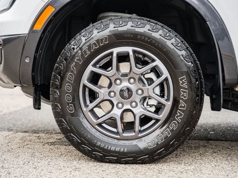 Used 2024 Ford Ranger XLT image 25