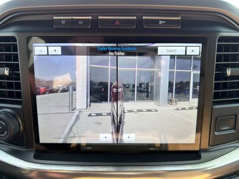 Used 2023 Ford F150 Lariat w/ Max Trailer Tow Package image 25