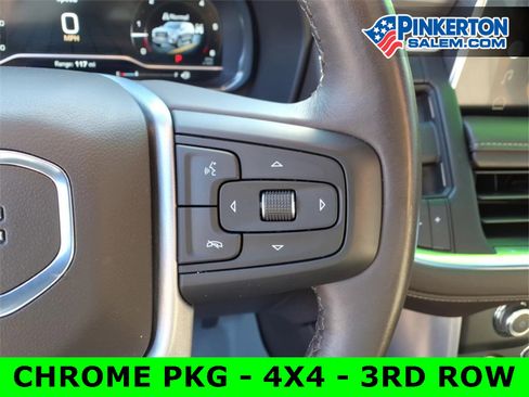 Used 2022 GMC Yukon SLT w/ SLT Premium Package image 25