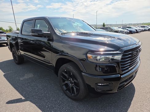 New 2026 RAM 1500 Laramie AWD/4WD image 15