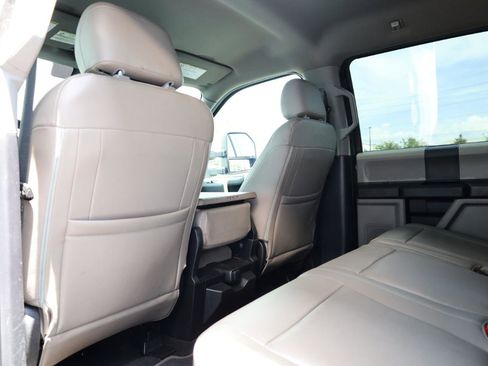 Used 2020 Ford F250 XL w/ STX Appearance Package AWD/4WD image 13