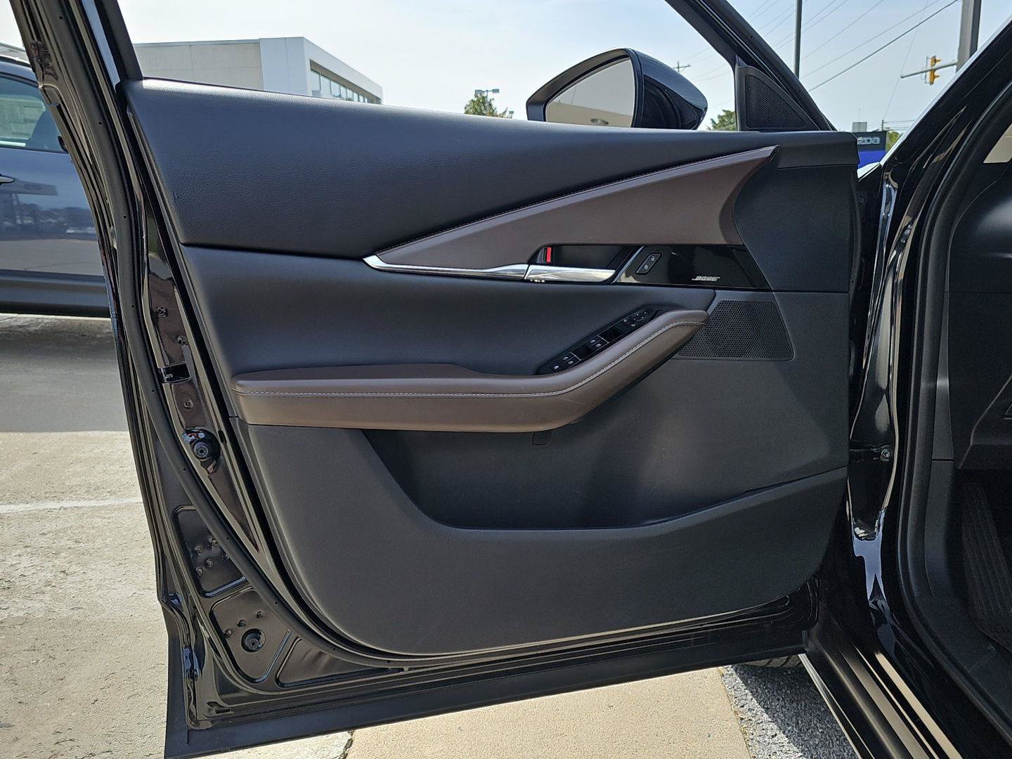 Used 2025 MAZDA CX-30 AWD 2.5 S w/ Premium Package image 19
