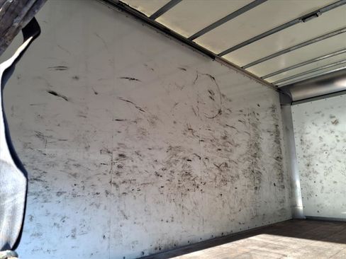 Used 2022 GMC Savana 3500 Extended image 12