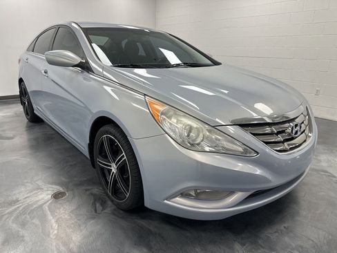 Used 2013 Hyundai Sonata SE FWD image 4