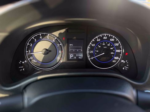 Used 2014 INFINITI Q60 Convertible w/ Premium Package RWD image 31