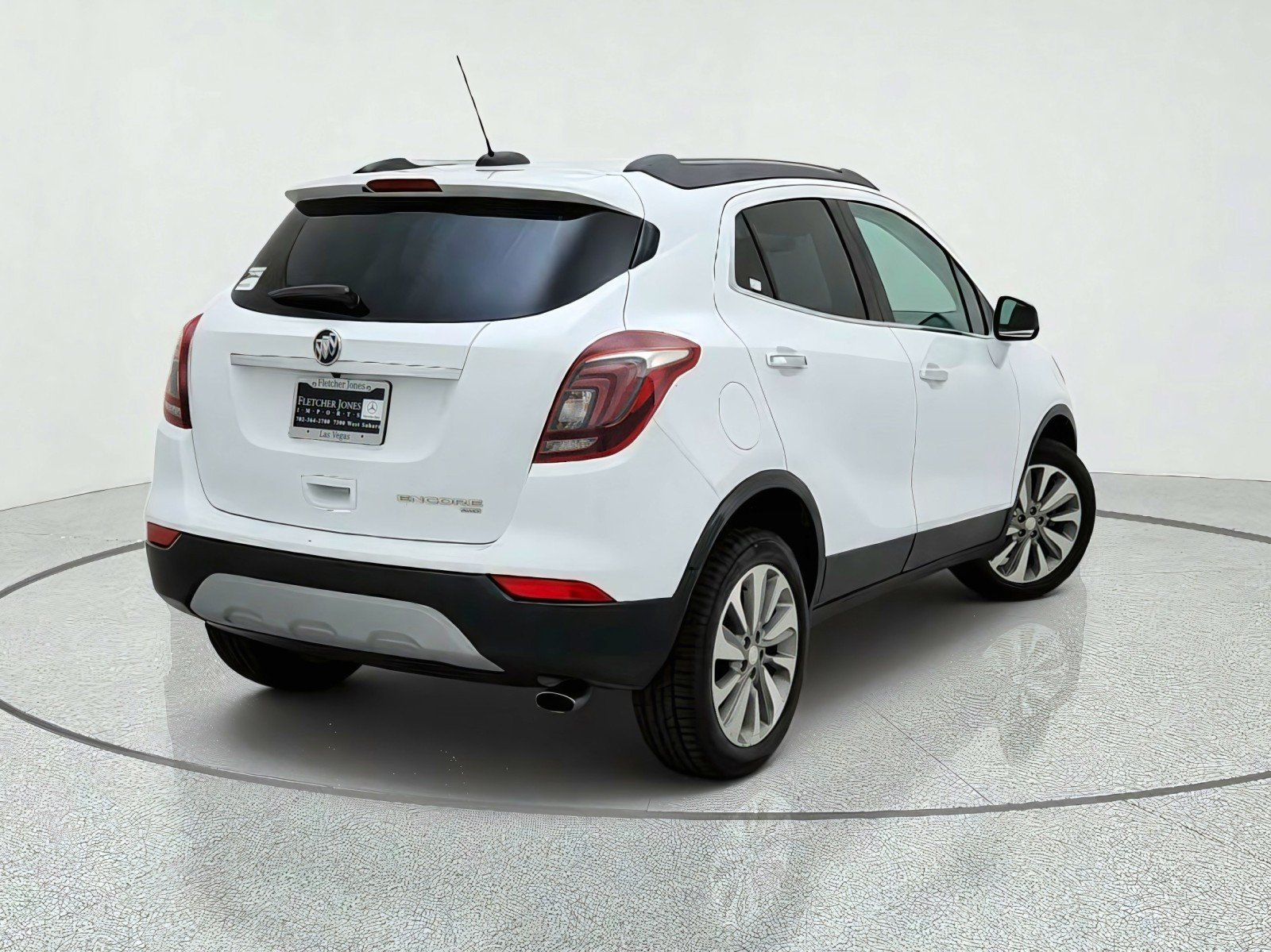 Used 2019 Buick Encore Preferred AWD/4WD image 9
