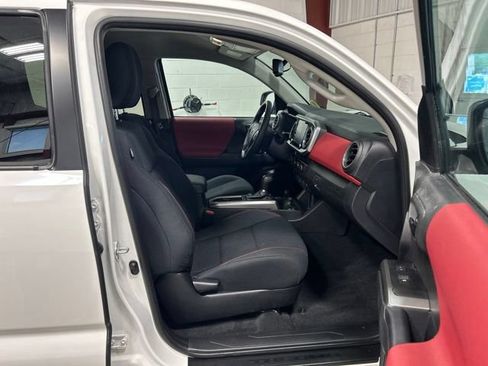 Used 2023 Toyota Tacoma SR5 w/ SX Package AWD/4WD image 13
