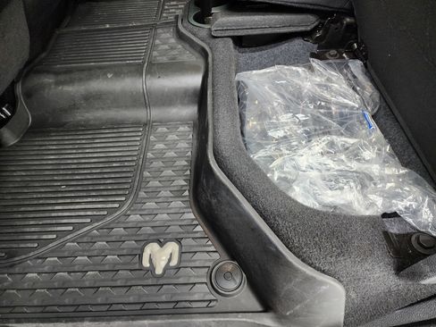 Used 2024 RAM 2500 Rebel w/ Towing Technology Group image 40