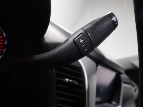 Used 2016 GMC Yukon SLT w/ Open Road Package image 38