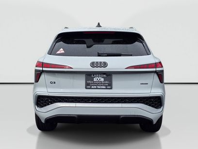 New 2026 Audi Q3 quattro 2.0T