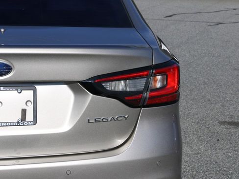 Used 2020 Subaru Legacy Limited image 7