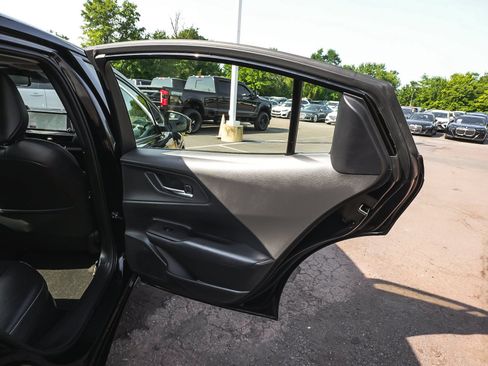 Used 2025 Toyota Prius AWD image 12