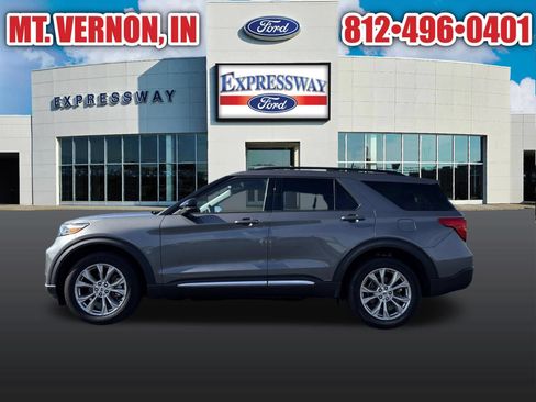Used 2024 Ford Explorer XLT w/ Equipment Group 202A AWD/4WD image 6