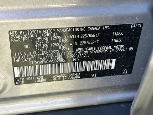Used 2024 Toyota RAV4 XLE FWD image 24