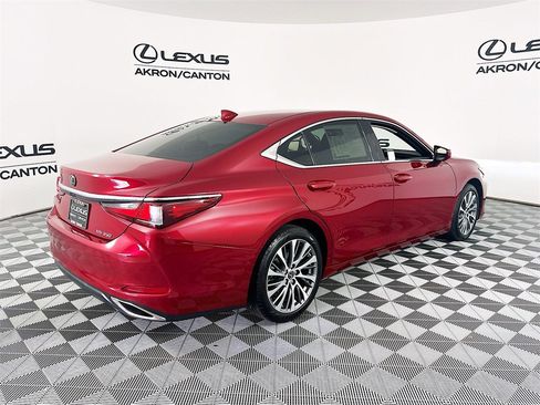 Used 2019 Lexus ES 350 image 9