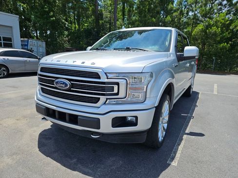 Used 2019 Ford F150 Limited w/ Trailer Tow Package AWD/4WD image 2