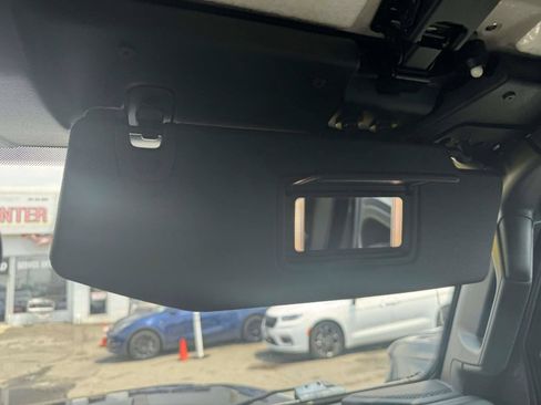 Used 2019 Jeep Wrangler Unlimited Sport S AWD/4WD image 29