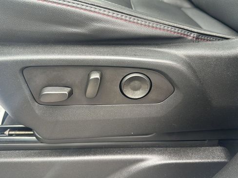 Used 2023 Chevrolet Tahoe RST AWD/4WD image 11