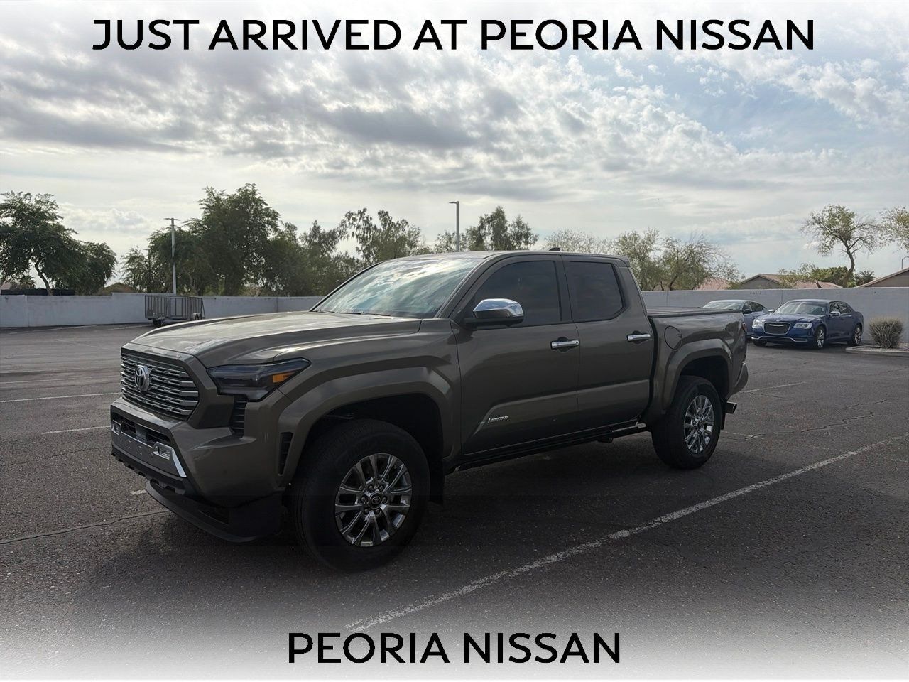 Used 2026 Toyota Tacoma Limited AWD/4WD image 1