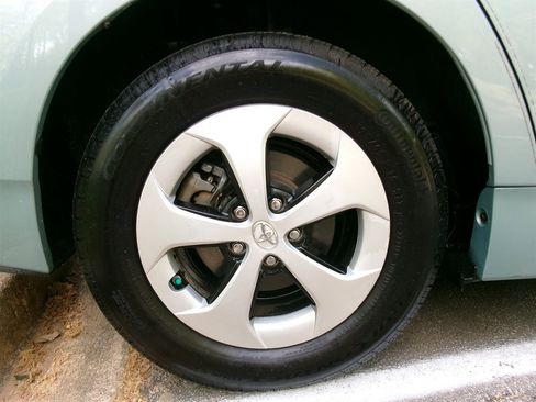 Used 2012 Toyota Prius Two image 45