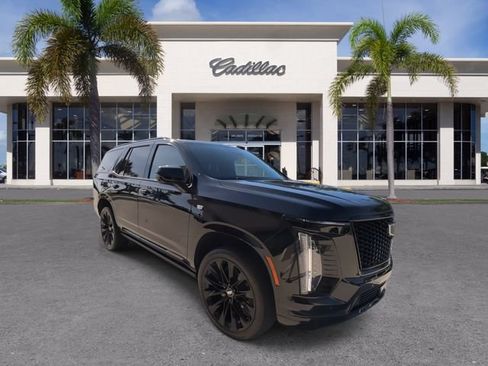 Certified 2026 Cadillac Escalade Platinum Sport w/ LPO, ONYX Package AWD/4WD image 2