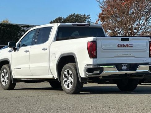 Used 2024 GMC Sierra 1500 SLT image 6