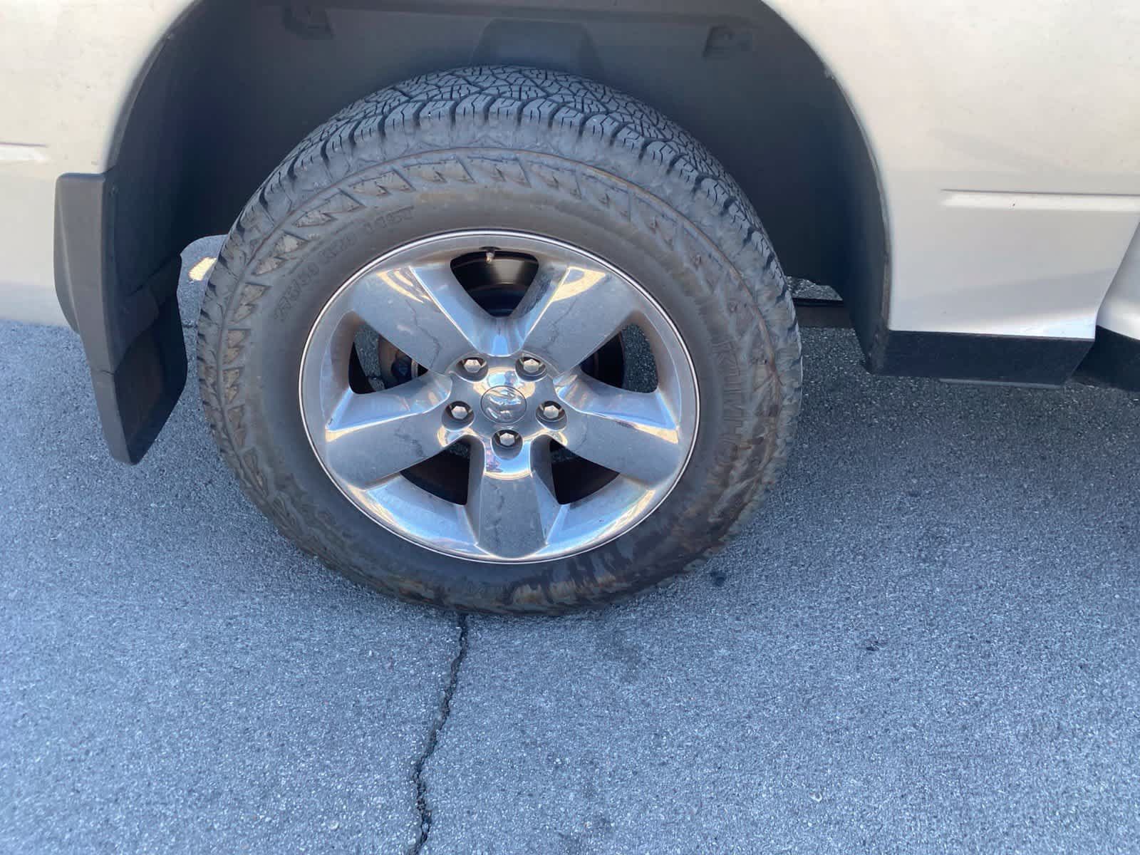 Used 2018 RAM 1500 Big Horn AWD/4WD image 5