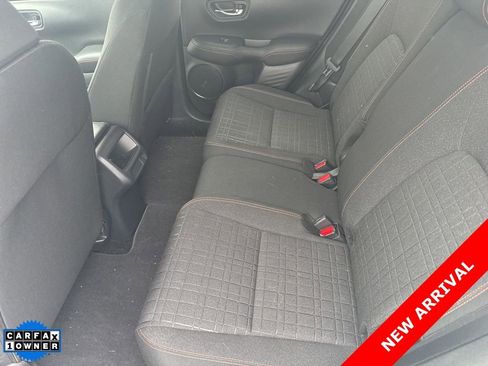 Used 2024 Honda HR-V Sport image 5