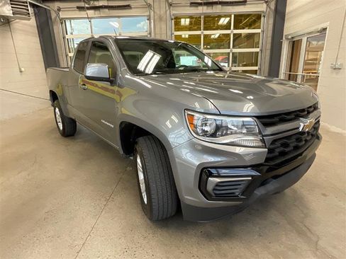 Used 2022 Chevrolet Colorado LT w/ Fleet Safety Package image 7