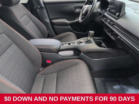 Used 2025 Honda HR-V Sport image 30
