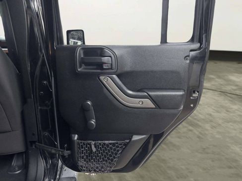 Used 2014 Jeep Wrangler Unlimited Sport AWD/4WD image 18