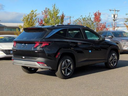 Certified 2025 Hyundai Tucson SEL AWD/4WD image 3