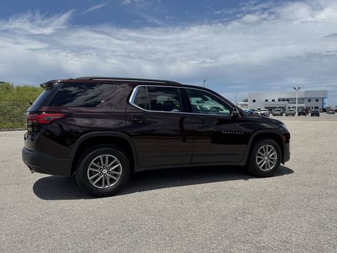 Certified 2023 Chevrolet Traverse LT image 4